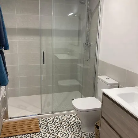 Can Llavi アパート